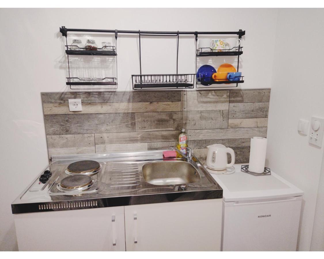 Apartmani Domo Sd Smederevo Buitenkant foto