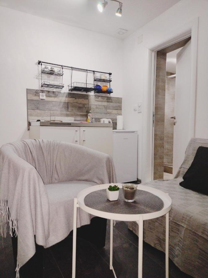Apartmani Domo Sd Smederevo Buitenkant foto