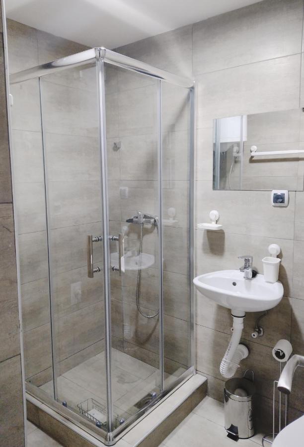 Apartmani Domo Sd Smederevo Buitenkant foto